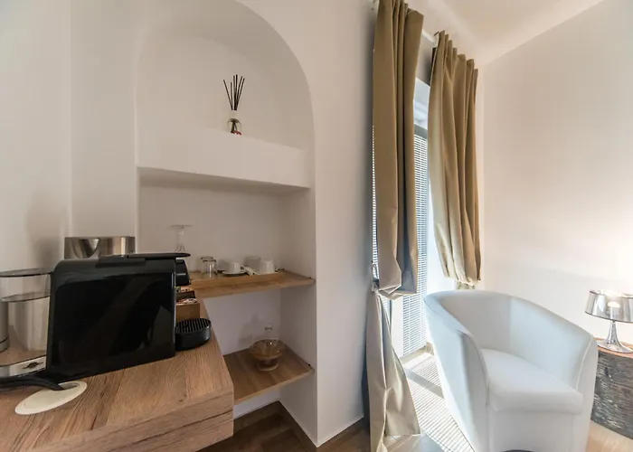 Santa Chiara 4* טרני